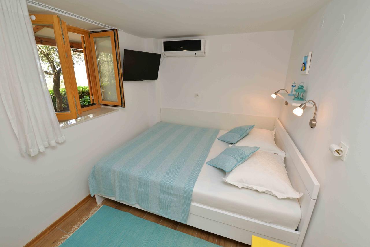 Sea Side Apartment Муртер Экстерьер фото