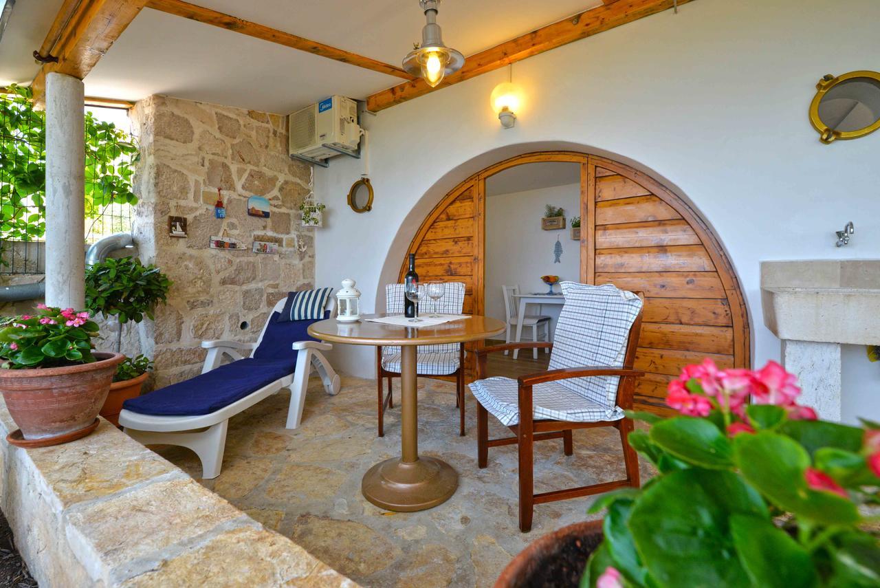 Sea Side Apartment Муртер Экстерьер фото